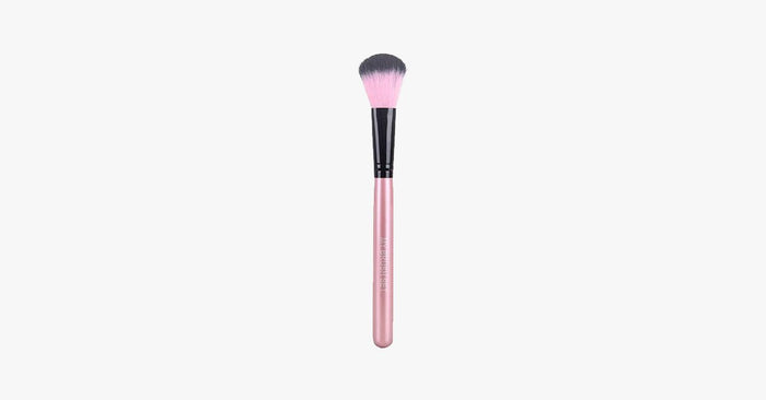 BowLift | Blush Brush – Because rosy cheeks never go out of style