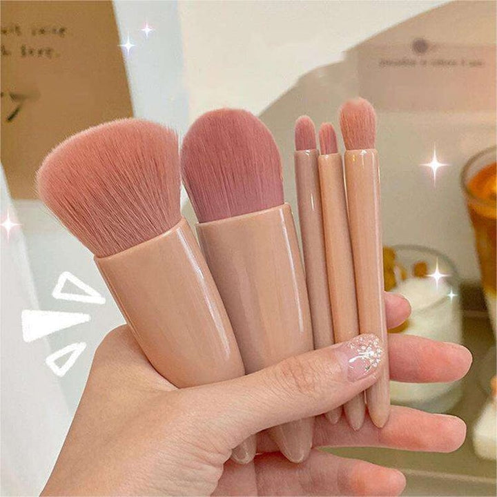 BowLift | Portable Makeup Brush with Mirror