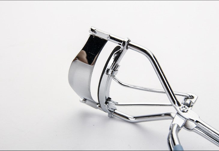 Metal Eyelash Curler for Lifted, Defined Lashes