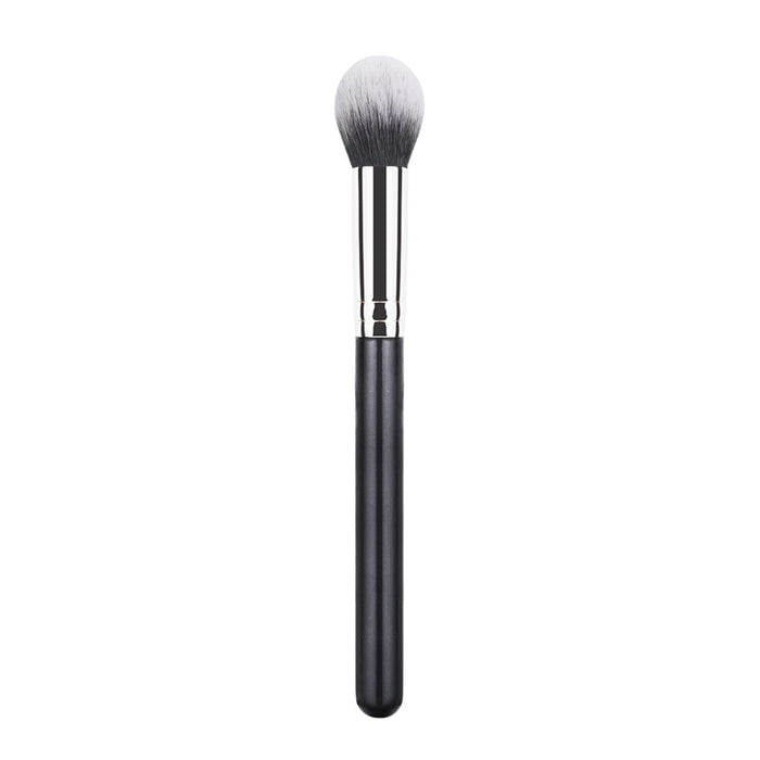 Tapered Highlighter Brush with Synthetic Fibres
