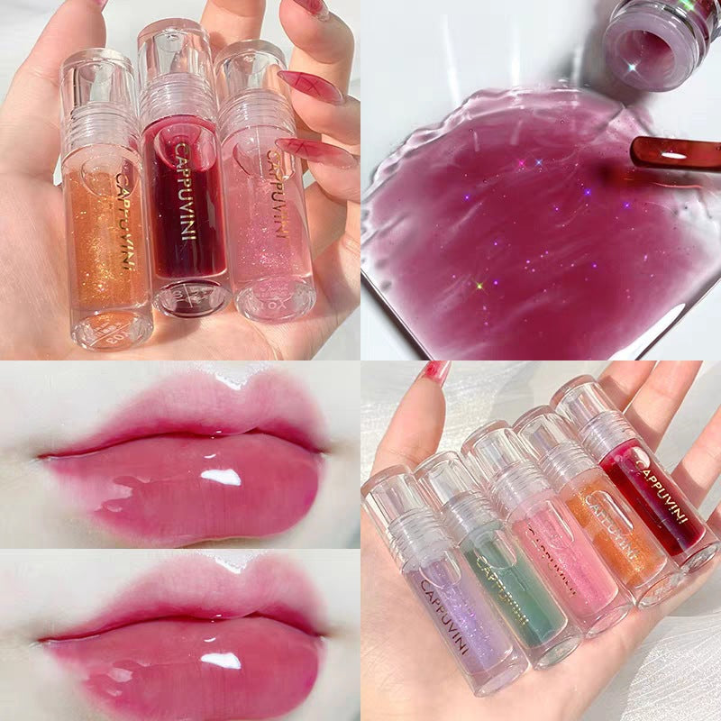 Glossy Moisturising Lip Gloss with a Glass Finish