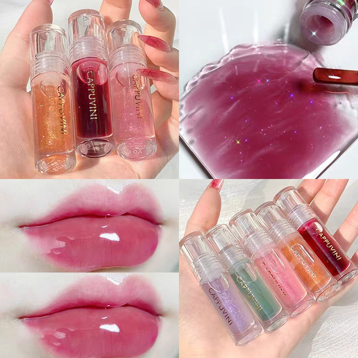 Glossy Moisturising Lip Gloss with a Glass Finish