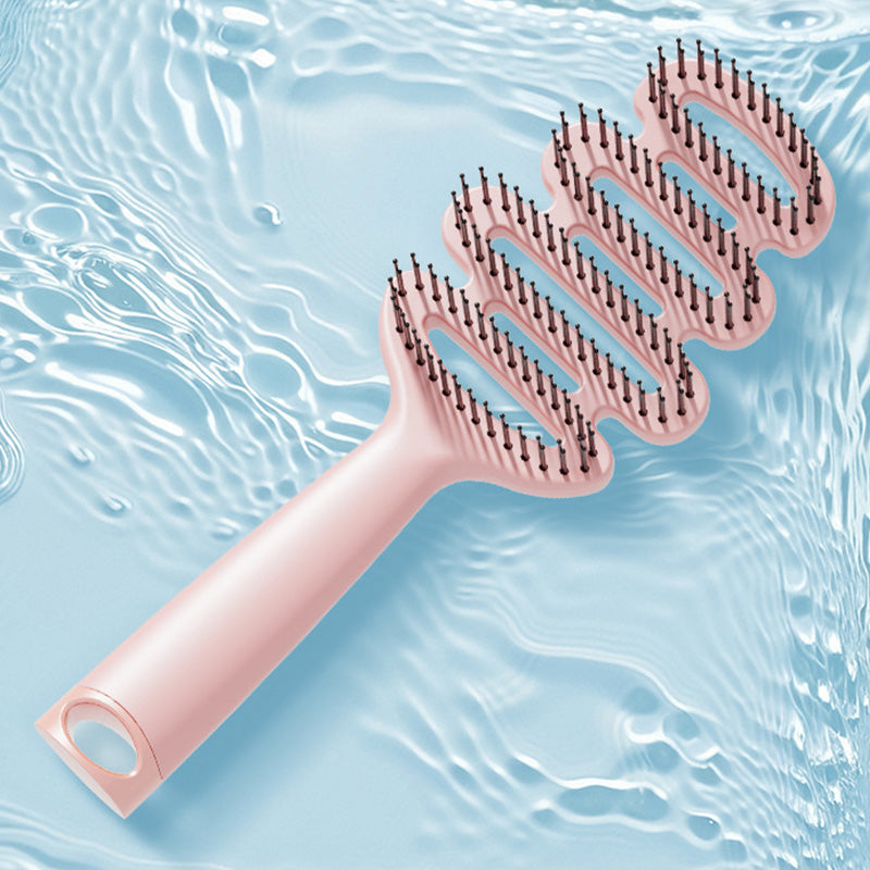BowLift | Curved hairbrush with ventilation